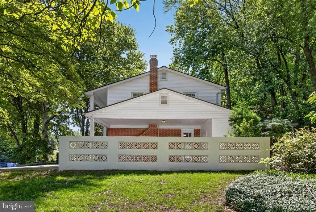 Photo of 6710 SYDENSTRICKER ROAD