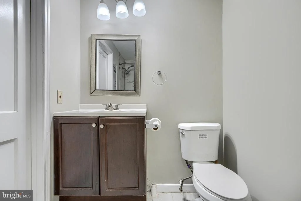 Photo of 10100 LEWIS DRIVE