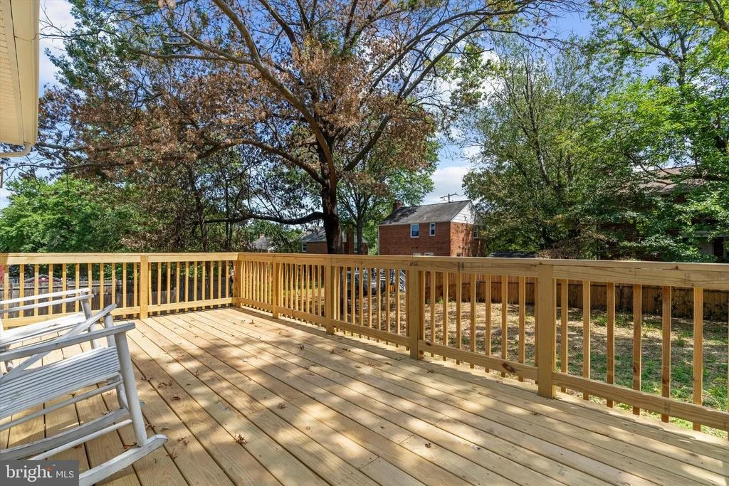 Photo of 4809 70TH PLACE