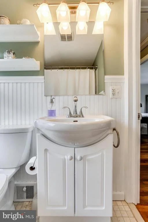 Photo of 1335 BROOK ROAD
