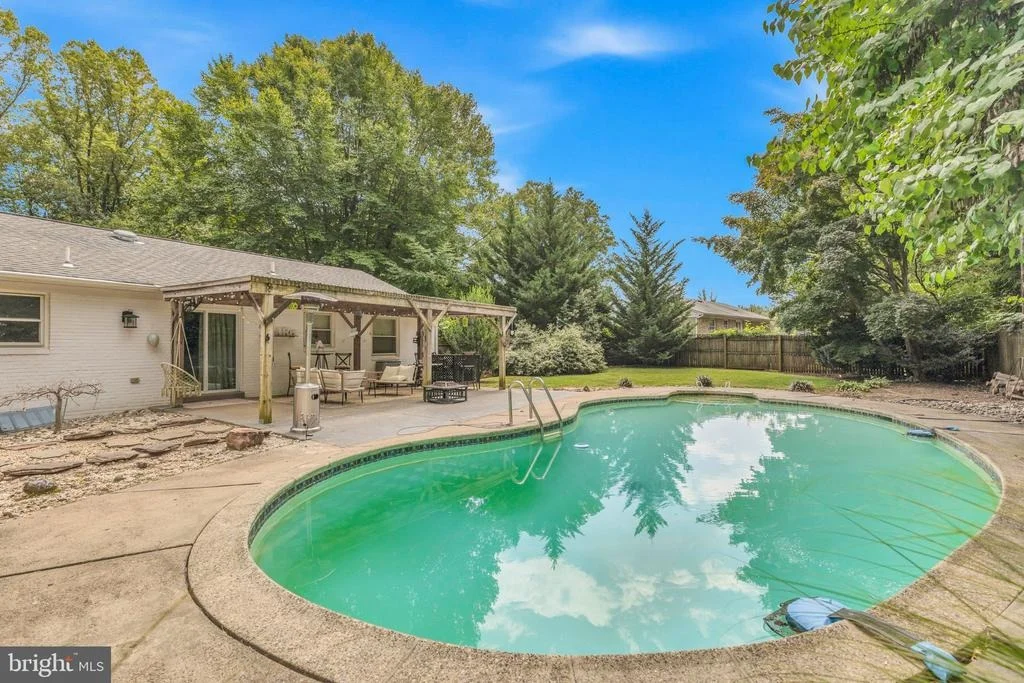 Photo of 5238 GRAYSTONE ROAD