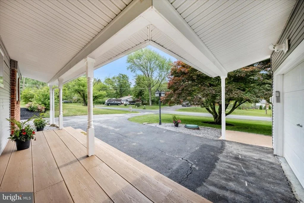 Photo of 12117 SUNNYVIEW DRIVE