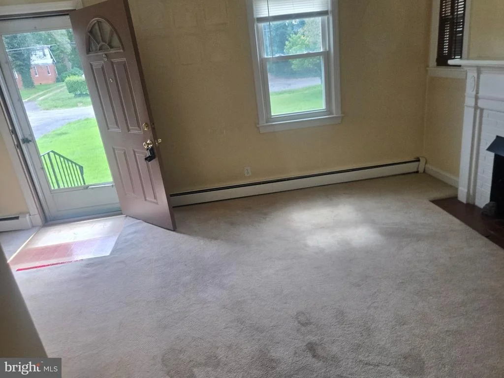 Photo of 2414 FAIRVIEW DRIVE