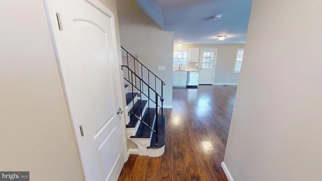 Photo of 5014 NICHOLAS ROAD