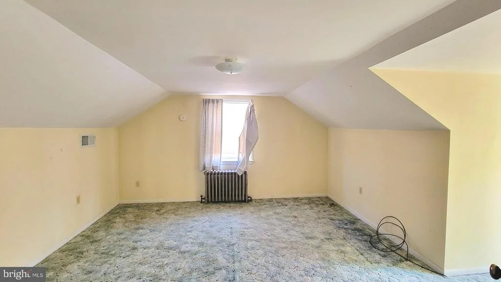 Photo of 424 POOLE ROAD