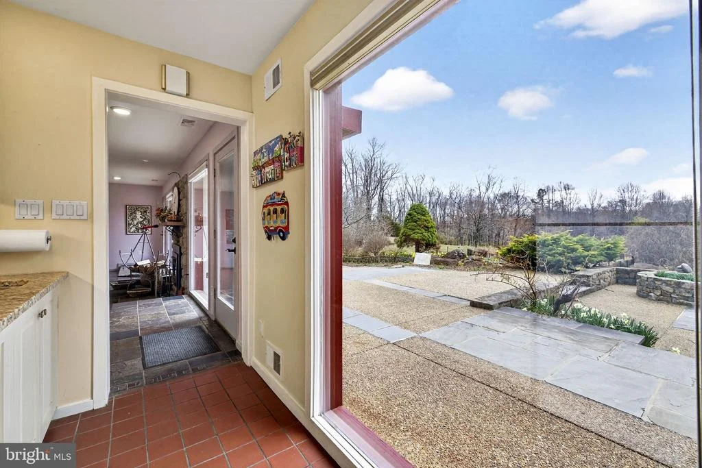 Photo of 3850 COBBLER MOUNTAIN ROAD