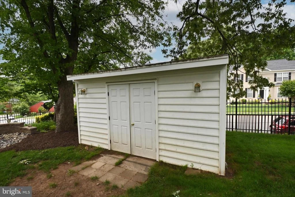 Photo of 6202 GARDEN ROAD