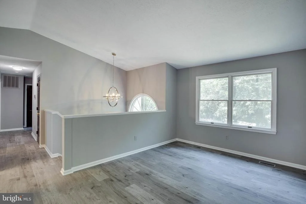 Photo of 730 OX BOW LANE