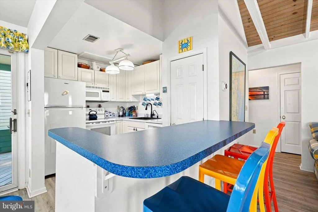 Photo of 125 ELKSIDE ROAD