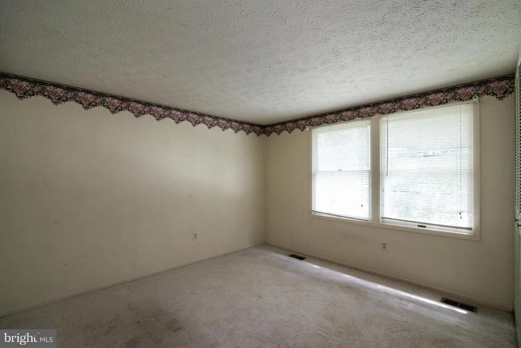 Photo of 1700 DOGWOOD DRIVE