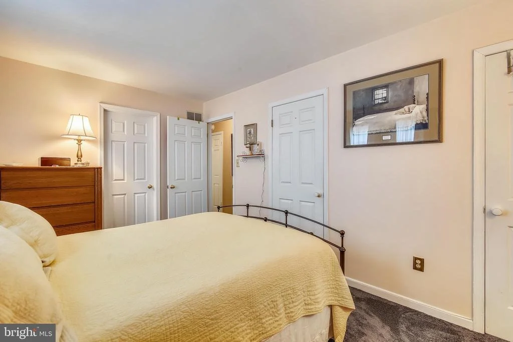 Photo of 608 BARNES AVENUE
