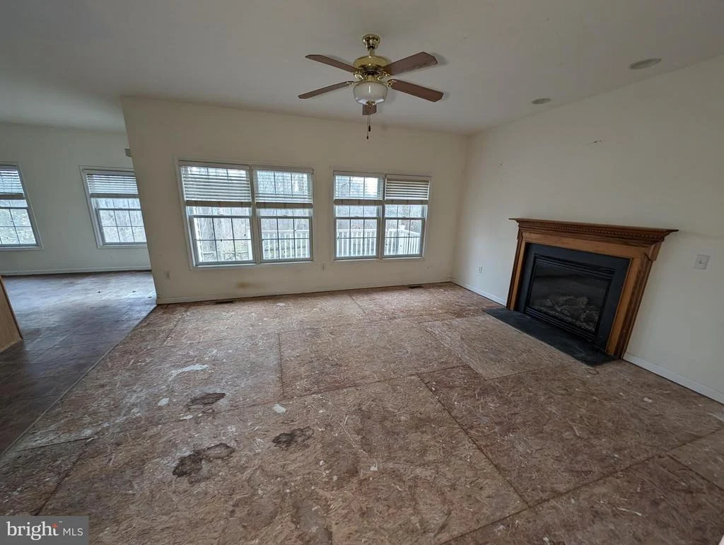 Photo of 32159 RIVER ROAD