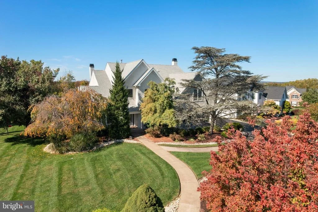 Photo of 23 YALE DRIVE