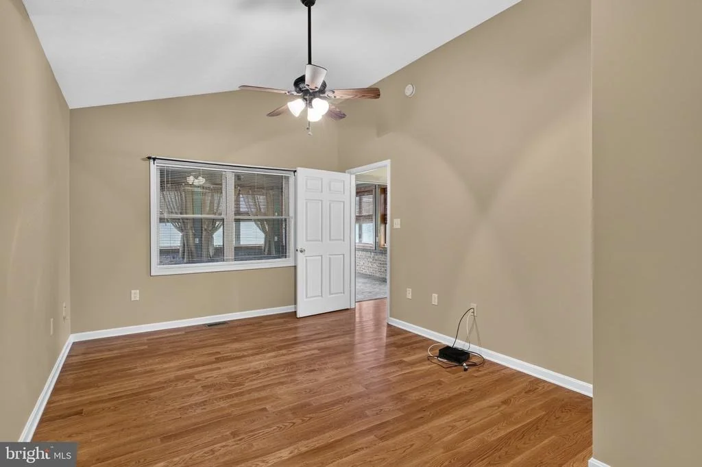 Photo of 6161 RANDALL STREET