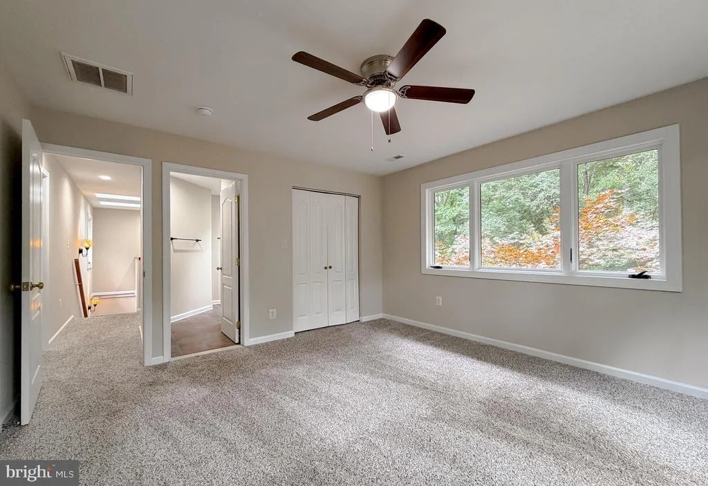Photo of 8425 MAUSEN LANE