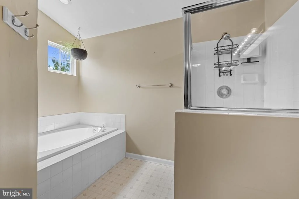 Photo of 6074 AVALON DRIVE SE