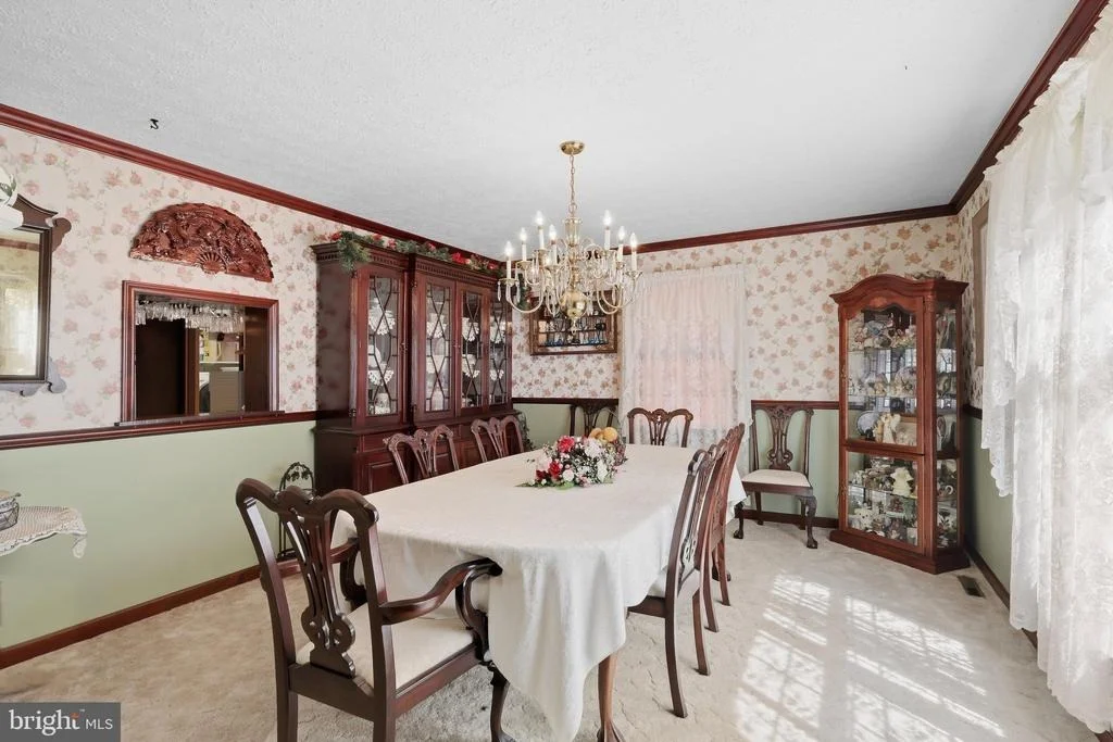 Photo of 24 SYDNEY CIRCLE