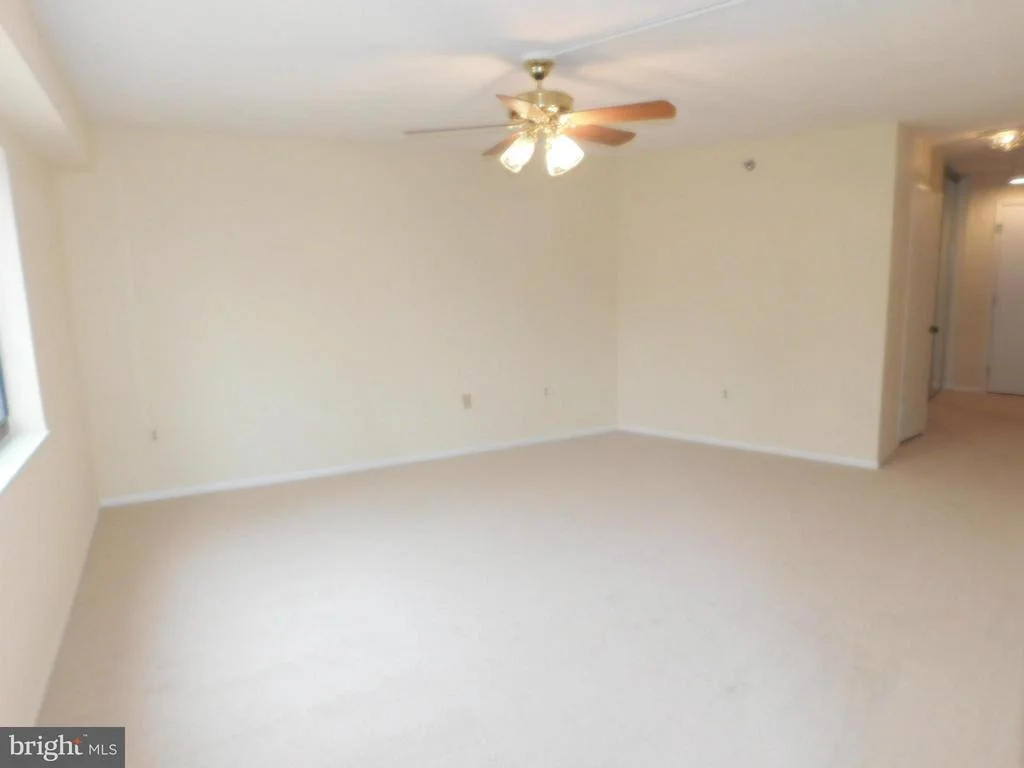 Photo of Unit 3818 at 15115 INTERLACHEN DRIVE