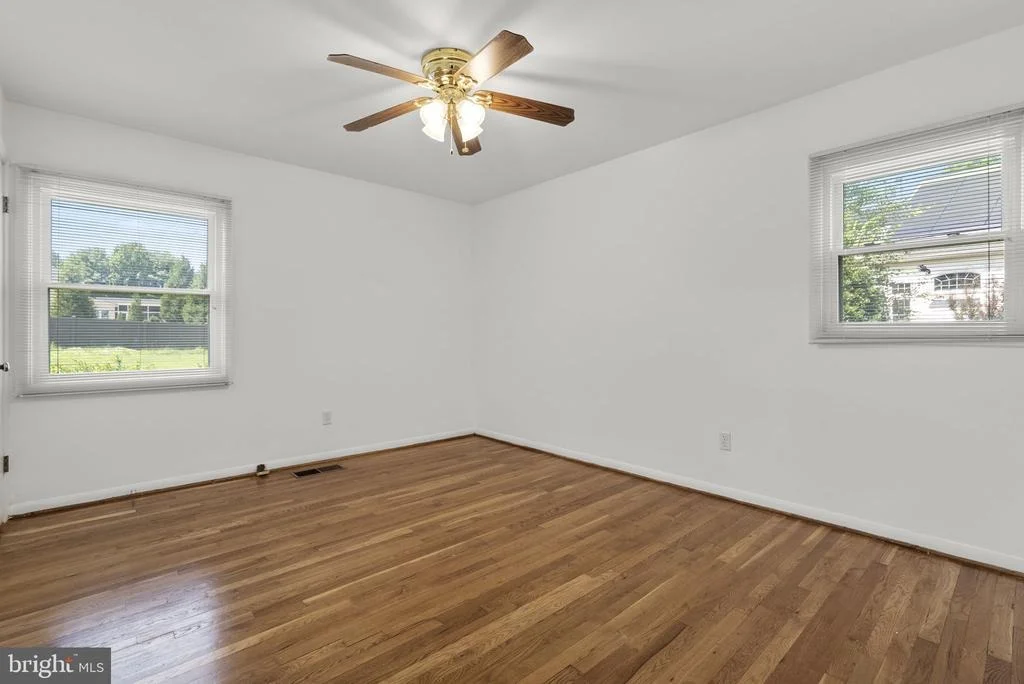 Photo of 18008 MUNCASTER ROAD