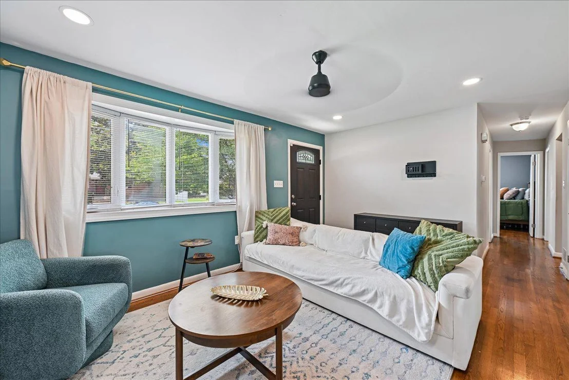 Photo of 8901 TOWNSEND LANE
