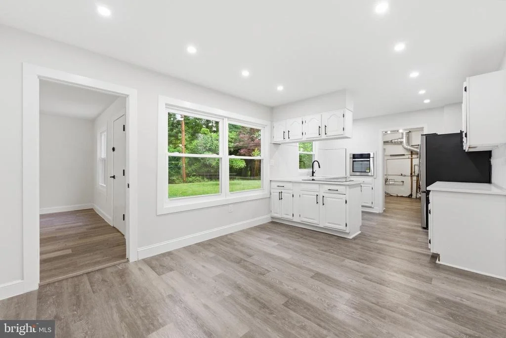 Photo of 27 PARKSIDE CIRCLE