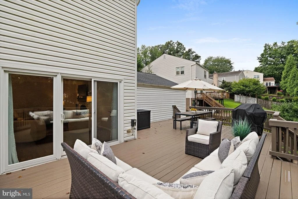 Photo of 7712 LEAR ROAD