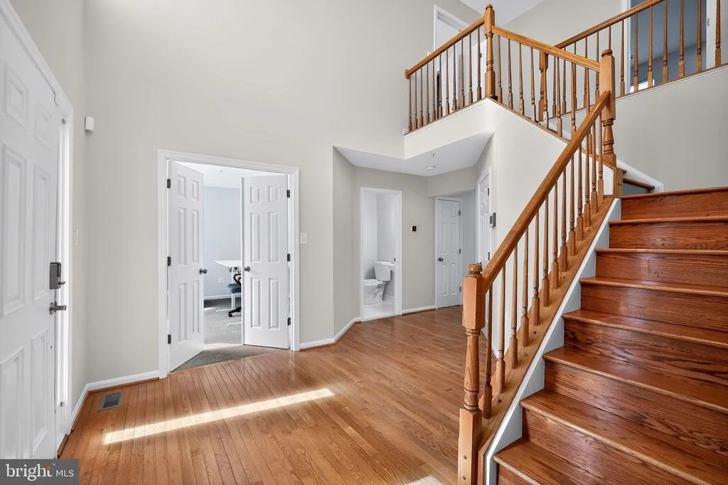 Photo of 15202 JOHNSTONE LANE