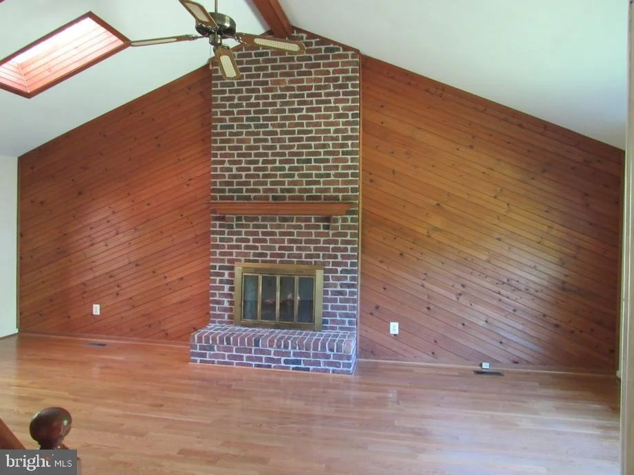 Photo of 681 HOOK ROAD