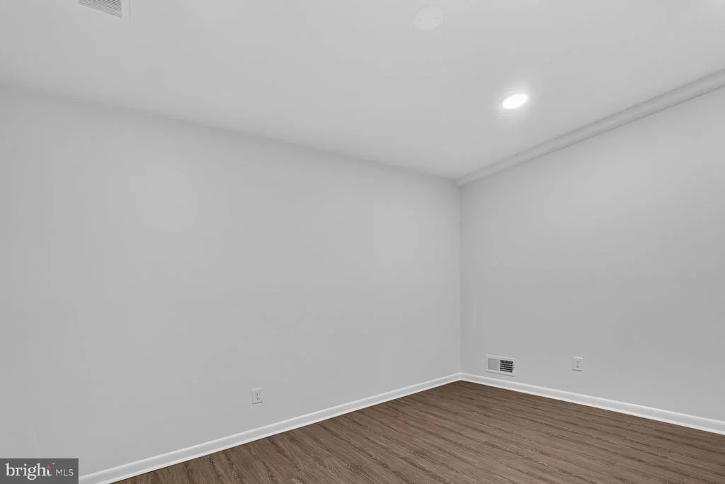Photo of 4605 RENO ROAD NW