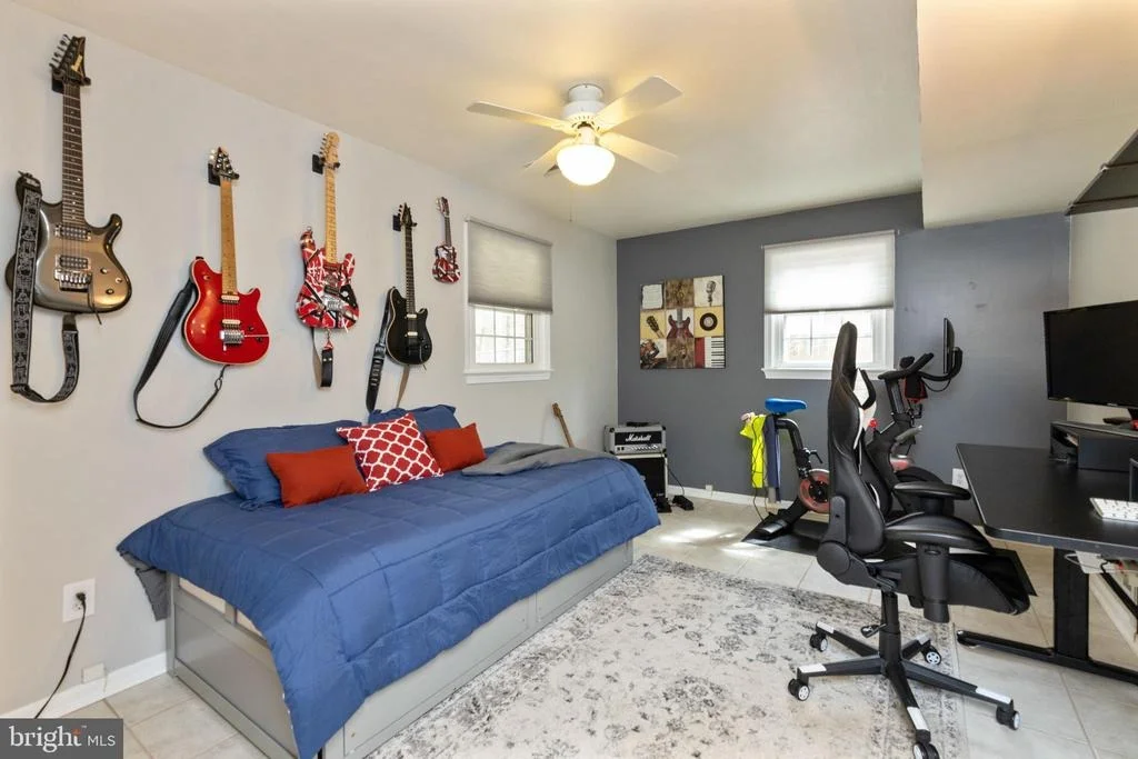 Photo of 3917 KING ARTHUR ROAD