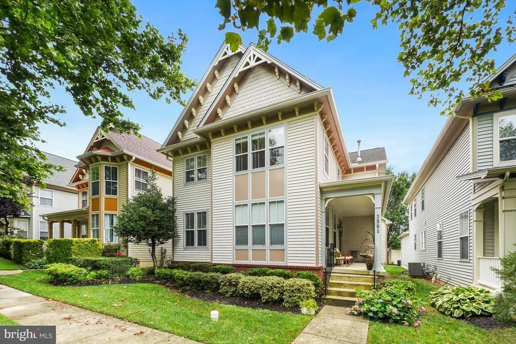 Photo of 3861 BRAVEHEART DRIVE