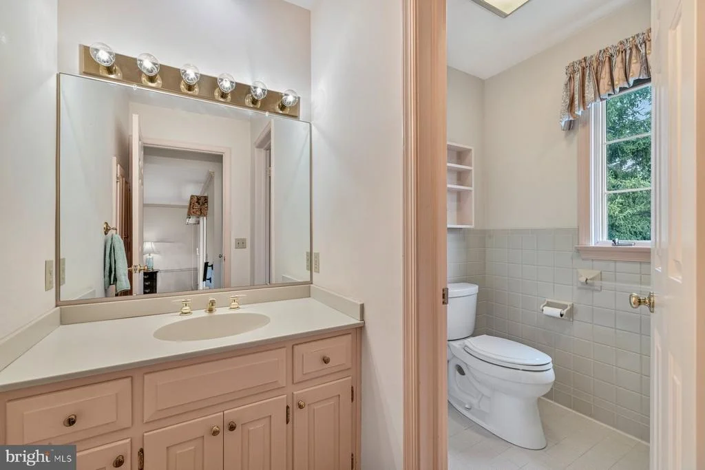 Photo of 6916 SUMMERSWOOD DRIVE