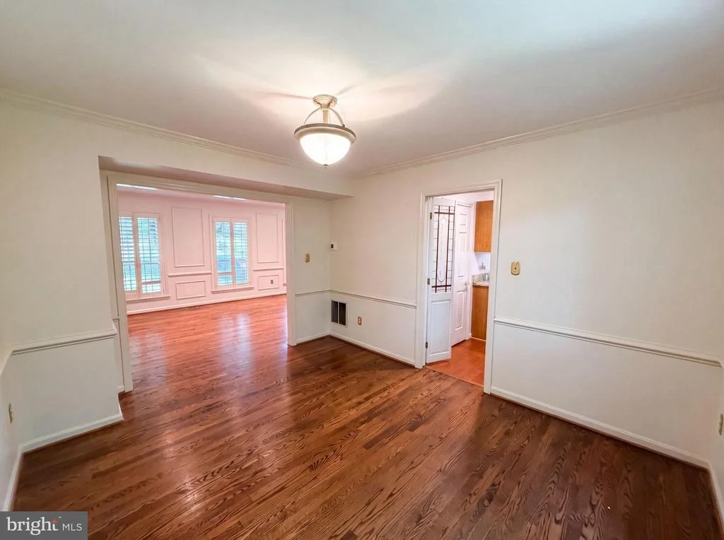 Photo of 4819 POWELL ROAD