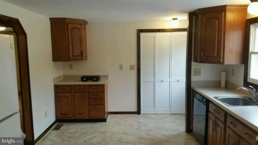 Photo of 780 SPRUCE DRIVE