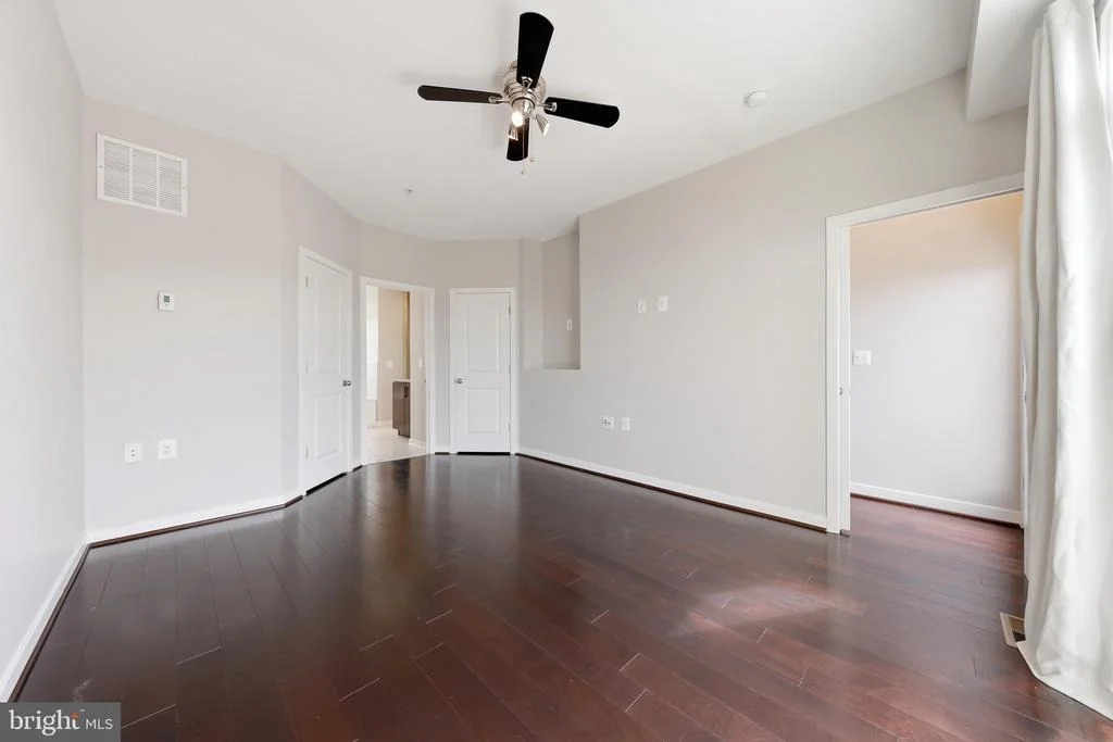 Photo of 1402 WHEYFIELD DRIVE