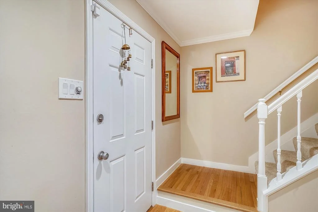 Photo of 2410 HENSLOWE DRIVE