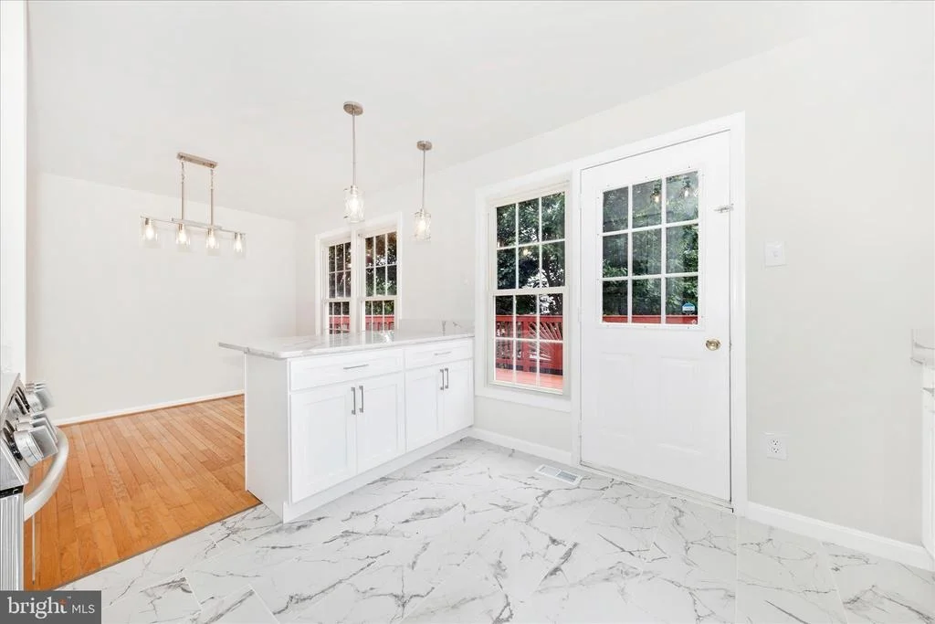 Photo of 176 STONEYBROOK COURT