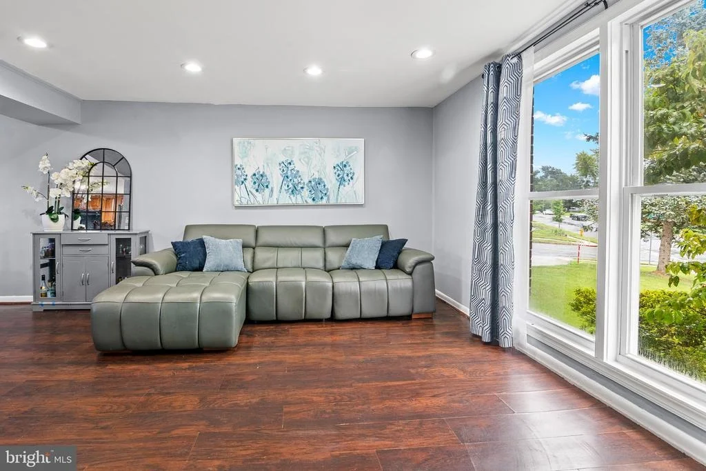 Photo of 2428 FOREST GREEN ROAD