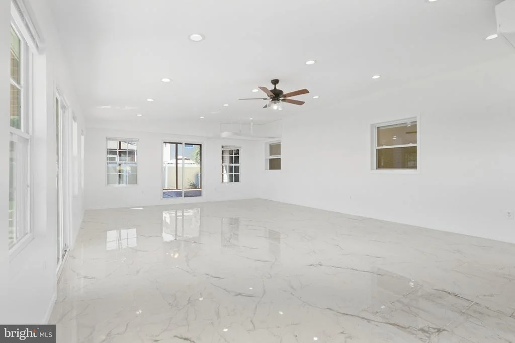 Photo of 9407 KING GEORGE DRIVE