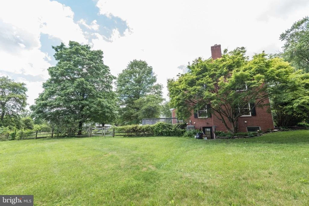 Photo of 16120 BARNESVILLE ROAD