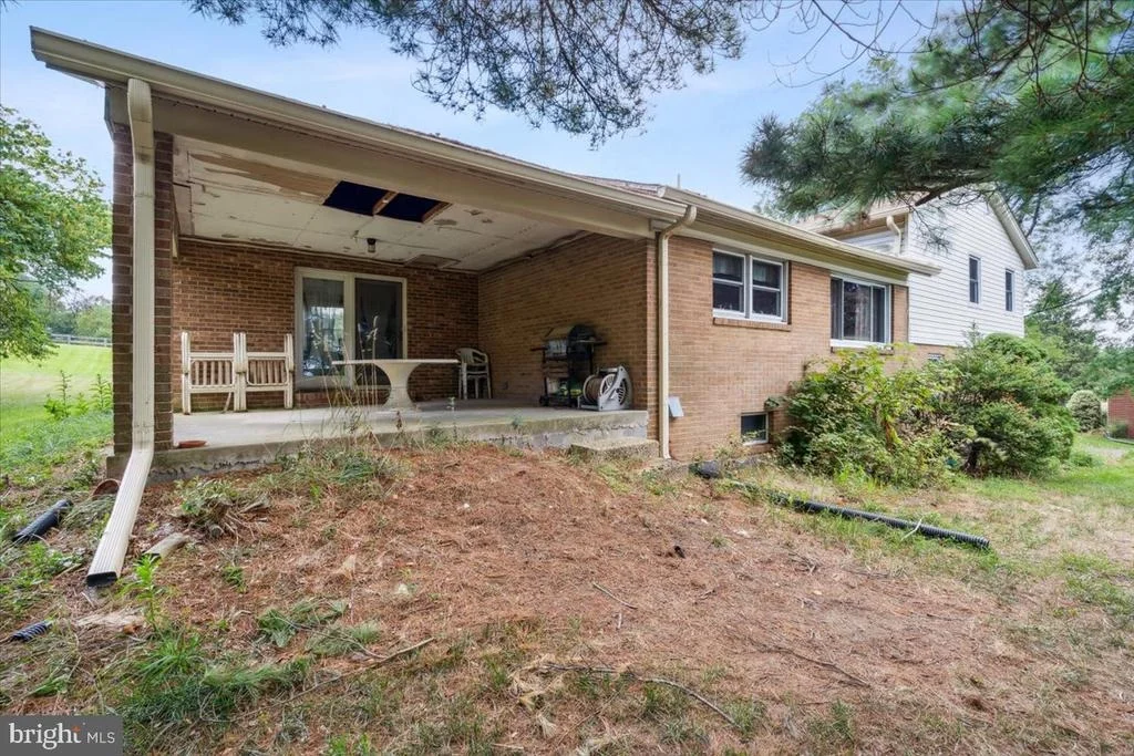 Photo of 6198 VIEWSITE COURT