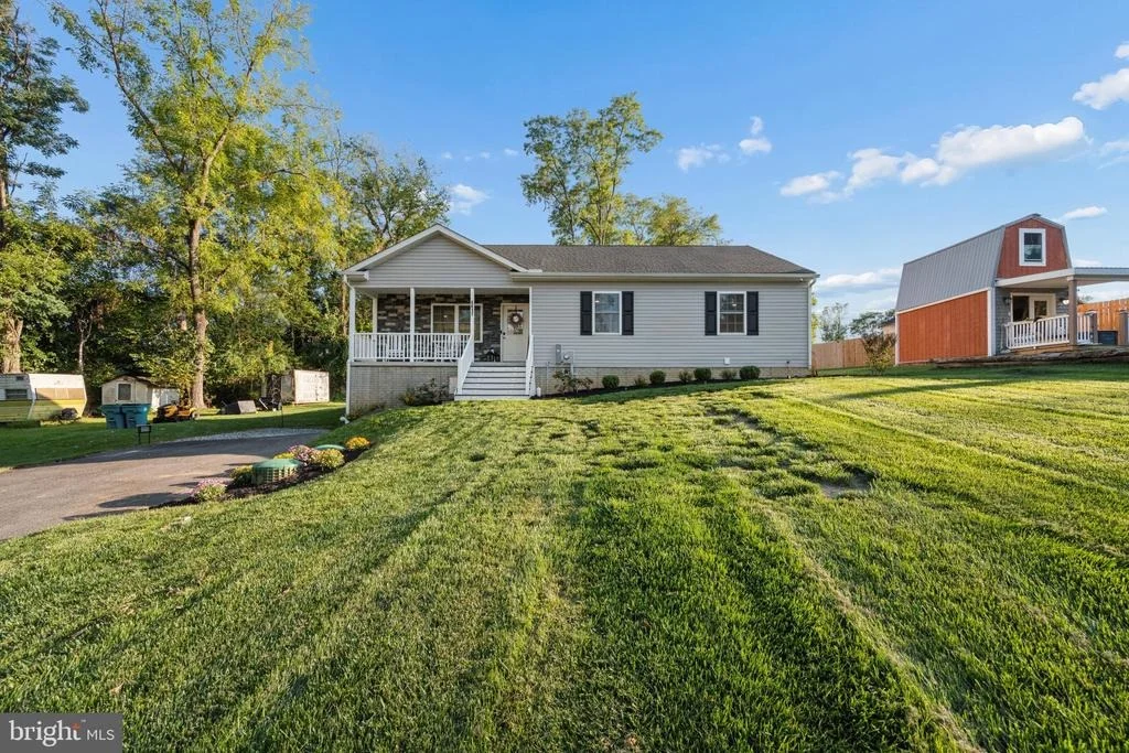 Photo of 4617 PRIESTLAND ROAD