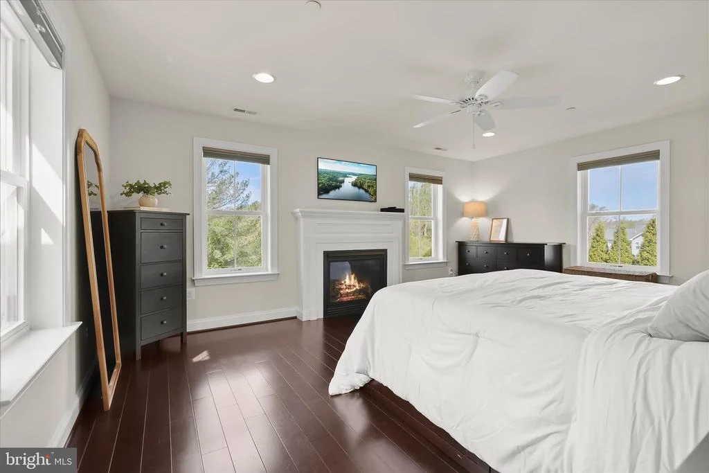 Photo of 14350 CUBA ROAD
