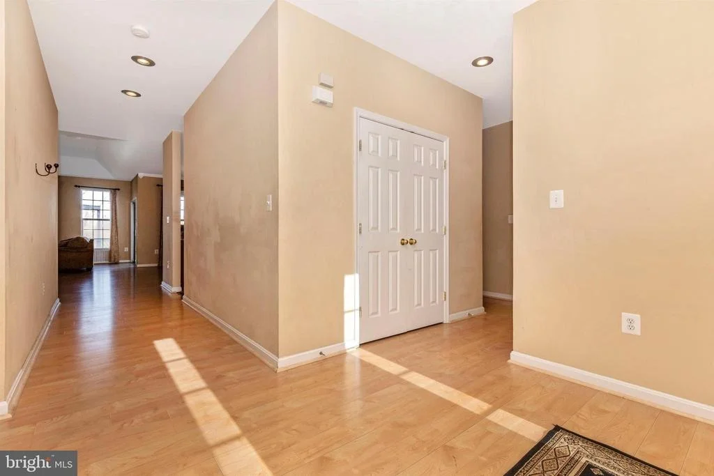 Photo of 17112 MAGIC MOUNTAIN DRIVE