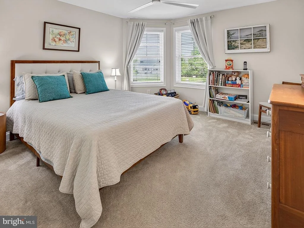 Photo of 20763 RODNEY DRIVE