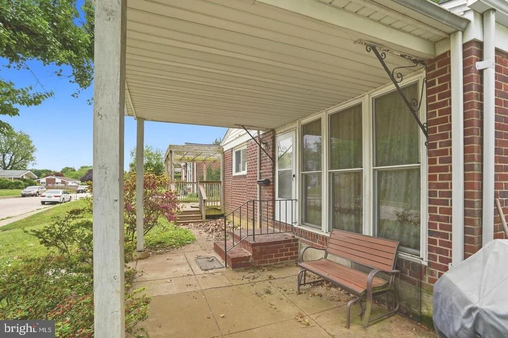 Photo of 5908 WINNER AVENUE