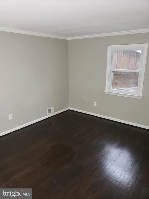 Photo of 12814 PINE TREE LANE
