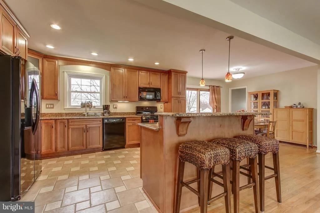 Photo of 4113 OLNEY LAYTONSVILLE ROAD