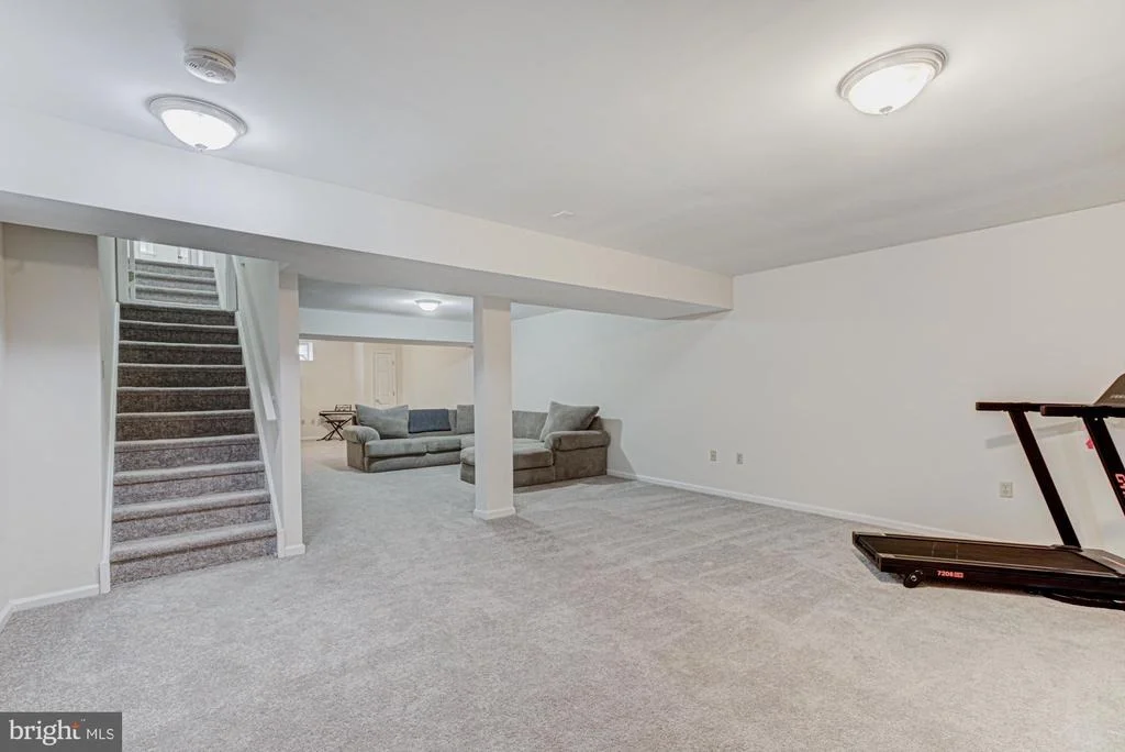 Photo of 218 SHEATS LANE