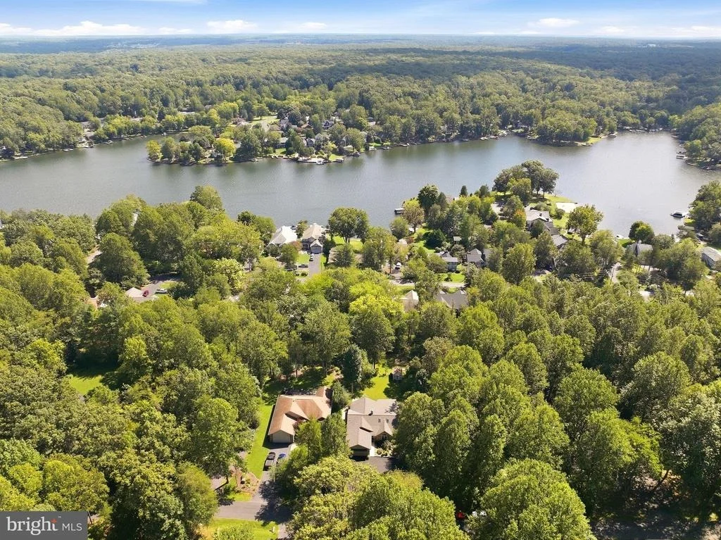Photo of 323 STRATFORD CIRCLE